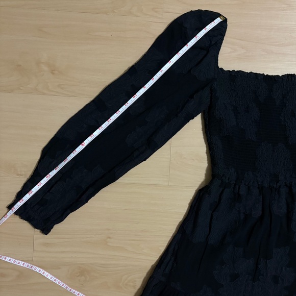 Wilfred Tempest Dress Black Floral Smocked Mini Medium Square Neck Puff Sleeve - Picture 13 of 14